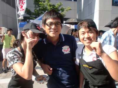 テレビ西日本夏祭りで博多華丸さんお買い上げ!