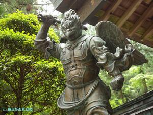 世界一の鉄下駄(大雄山最乗寺) 世界一の鉄下駄(大雄山最乗寺)