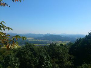 天童岩って黒髪山の山頂じゃない?