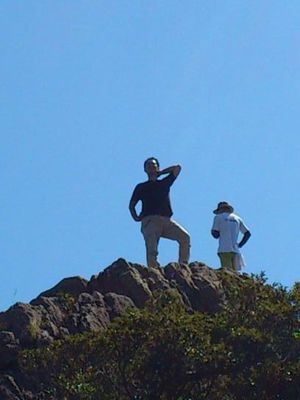 天童岩って黒髪山の山頂じゃない?