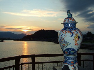 伊万里津大橋からの夕陽はきれい