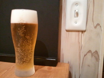 ビールと黒板そしてスイッチ