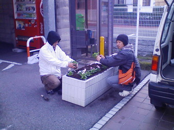 【伊万里】いすい通り園芸部創部【クリーン作戦】