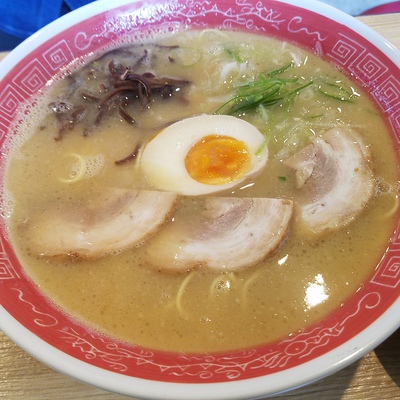 ラーメン美味し (小城 まつしげ) ラーメン美味し (小城 まつしげ)