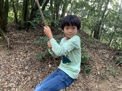 11月の野遊び:ティピーづくりをしよう 11月の野遊び:ティピーづくりをしよう