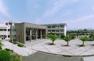 全国高校駅伝佐賀県代表、男子・白石23位、女子・鹿島実37位
