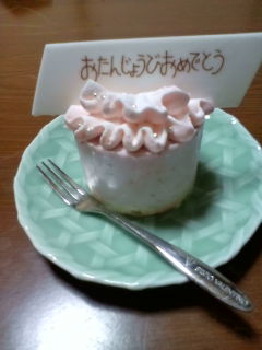 クレベール ウチダのケーキ2個