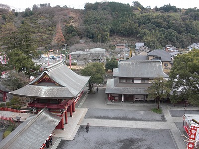 一足はやく祐徳さんへ
