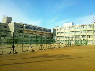 震災から17年目を迎えた神戸鷹取中学校