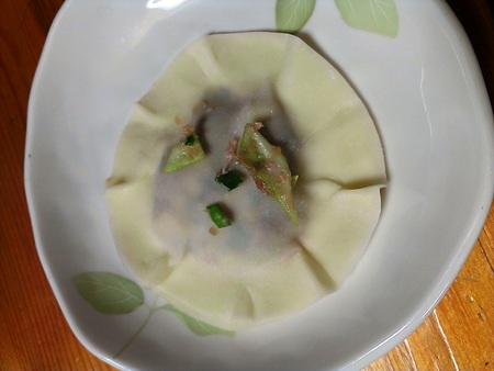 手作りギョーザ