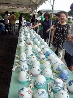 明日は伊万里焼ランプ販売!