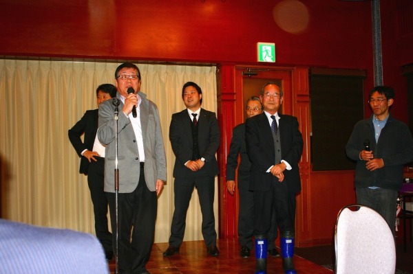TFC賀詞交歓会 ボウリング写真の追加です。 TFC賀詞交歓会 ボウリング写真の追加です。