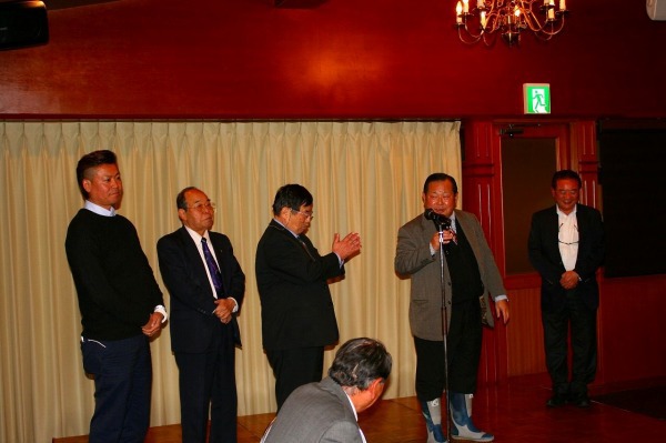 TFC賀詞交歓会 ボウリング写真の追加です。 TFC賀詞交歓会 ボウリング写真の追加です。
