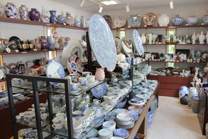 ありたさんぽ・準備の裏側:【やきもののお店訪問:18】Antique ありたさんぽ・準備の裏側:【やきもののお店訪問:18】Antique