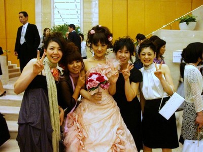 結婚式に出席