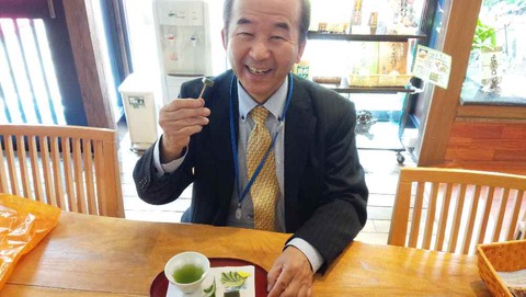 新茶をいただく