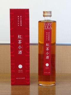 純米酒で造られた紅茶小酒（りきゅーる）