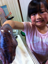 母と娘の小遊び。