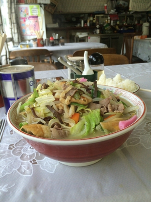 うぐいすのチャンポン大盛り