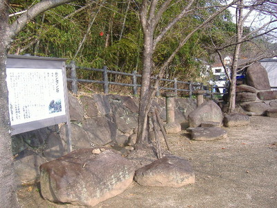 カンカン石
