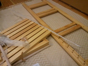棚作り・・・その２　　（負傷編）