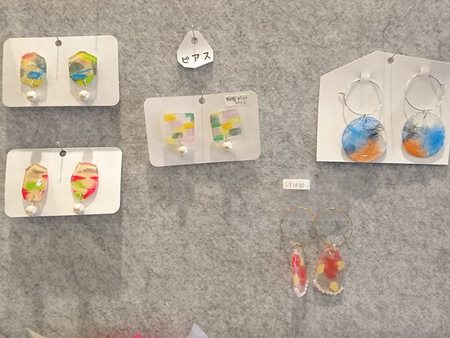 春らしいアクセサリーが入荷しました！