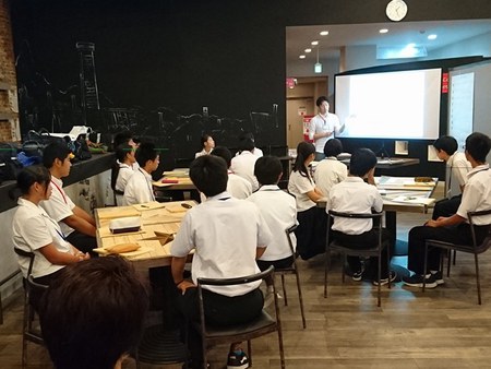 「伊万里未来プランナー」講座が行われています