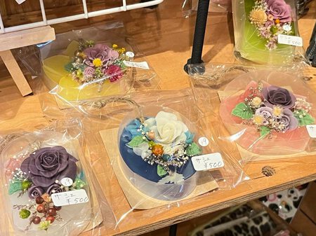リースやサシェがたくさん入荷しました