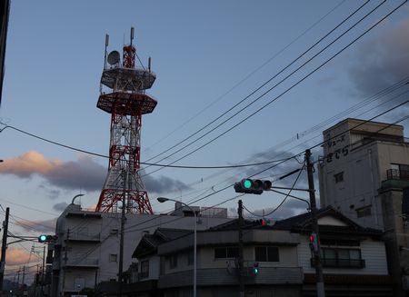 夕方薄暗(V)o￥o(V)