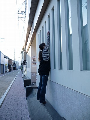 大掃除しています♪