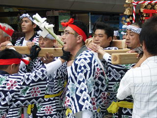 伊万里トンテントン祭り情報！！