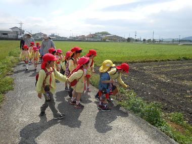 春の遠足は・・・