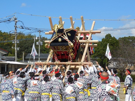 快晴の秋祭り伊万里トンテントン