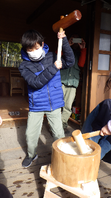 お正月を迎えよう!餅つき・門松づくり! お正月を迎えよう!餅つき・門松づくり!