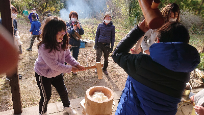 お正月を迎えよう!餅つき・門松づくり! お正月を迎えよう!餅つき・門松づくり!