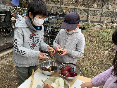お正月を迎えよう!餅つき・門松づくり! お正月を迎えよう!餅つき・門松づくり!