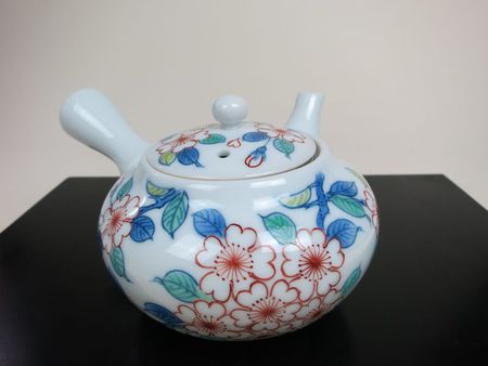 色鍋島桜文・注文品