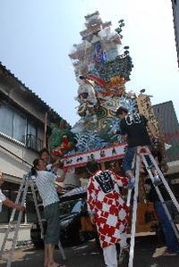 栄の国まつり、手作り山笠32年目！