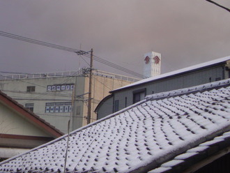 伊万里玉屋付近も雪模様
