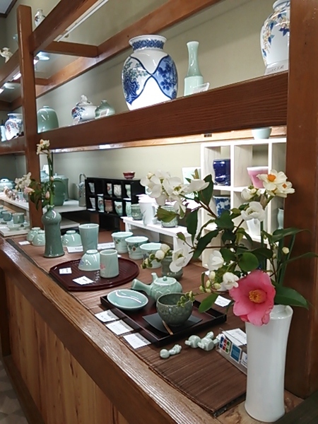春の窯元市が始まりました。
