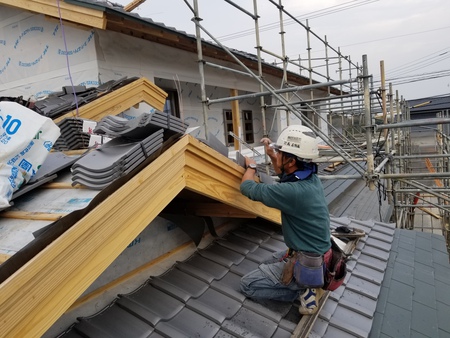 佐賀市嘉瀬町　U様邸　新築工事～地瓦葺き―棟