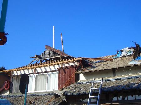 東与賀 W様邸　撤去工事が続く