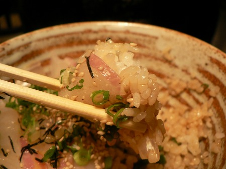 愛媛・松山の鯛めし