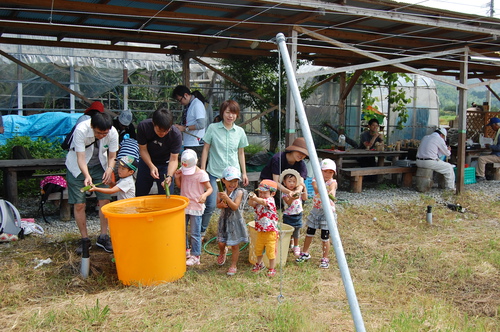 小郡市より家族会の皆様です。