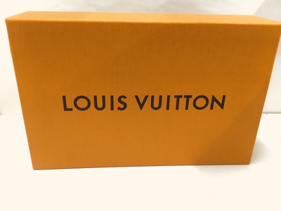 Louis Vuitton ジッピーウォレットヴェルティカ入荷しました❣️