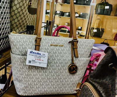 お買い得品いろいろあります❣️