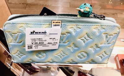 Louis Vuittonお財布ゾクゾク入荷中❣️