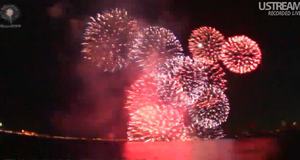 みなとこうべ海上花火大会はきれい