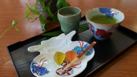 伊万里焼アロマポット販売中！