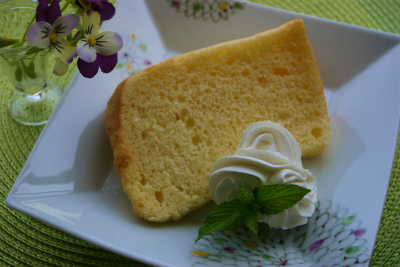 『Cafe　サンの森』のシフォンケーキ♪
